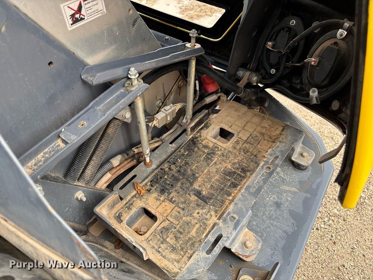 image for item EQ4055 2017 Wacker Neuson RC110 single drum vibratory roller