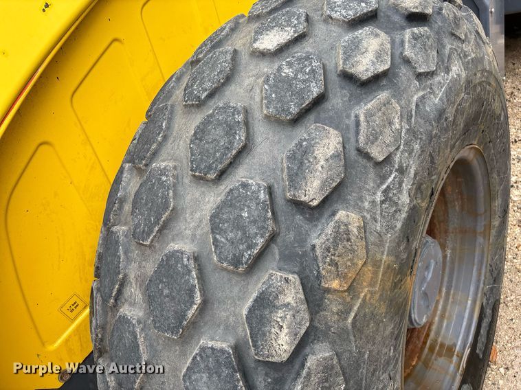 image for item EQ4055 2017 Wacker Neuson RC110 single drum vibratory roller