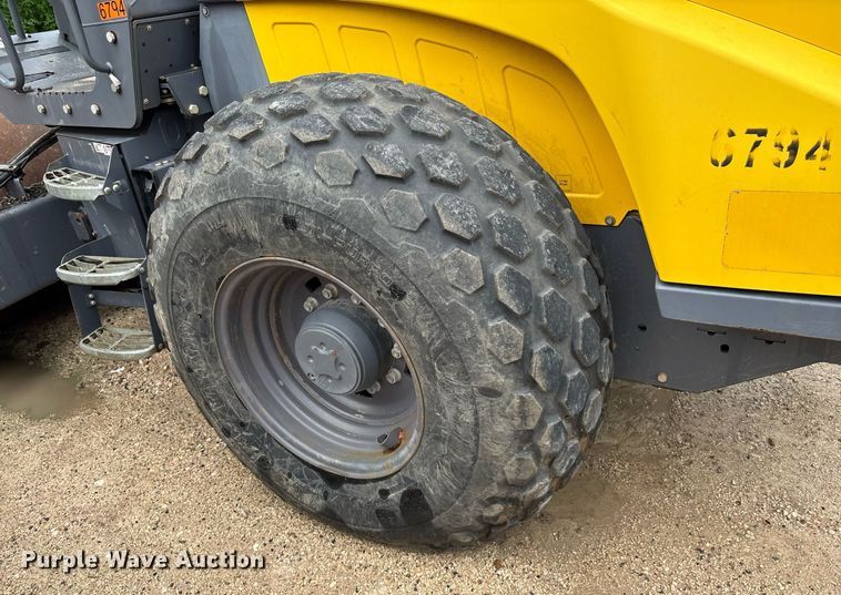 image for item EQ4055 2017 Wacker Neuson RC110 single drum vibratory roller