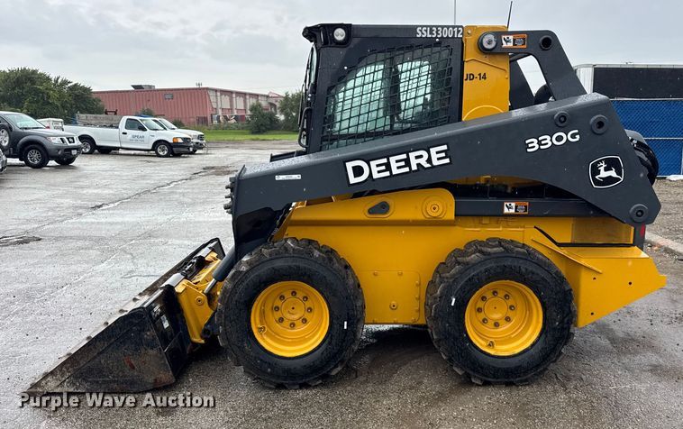 image for item ER0020 2020 John Deere 330G skid steer loader