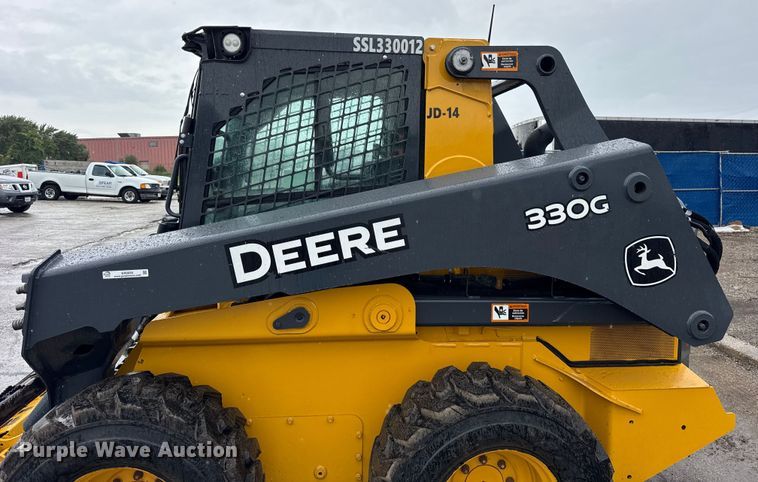 image for item ER0020 2020 John Deere 330G skid steer loader