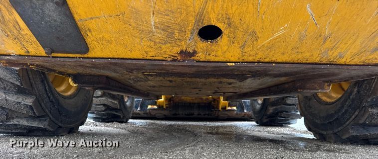 image for item ER0020 2020 John Deere 330G skid steer loader