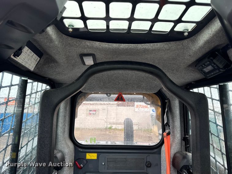 image for item ER0020 2020 John Deere 330G skid steer loader