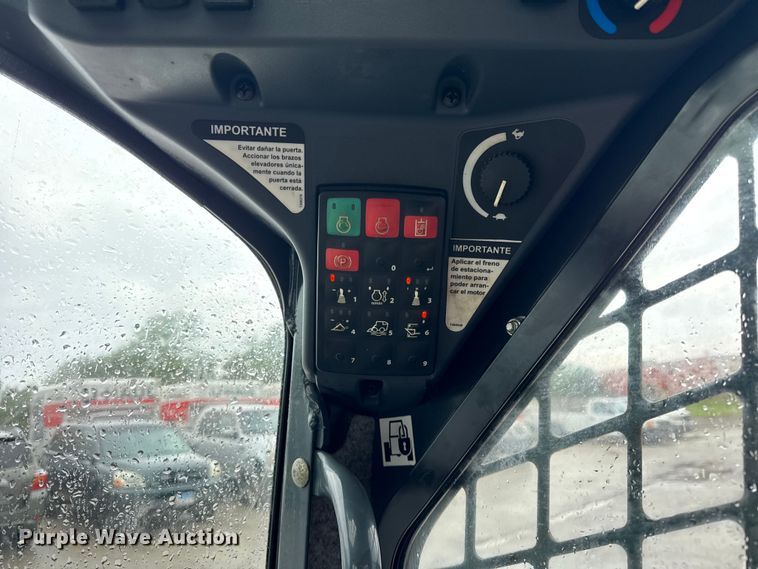 image for item ER0020 2020 John Deere 330G skid steer loader