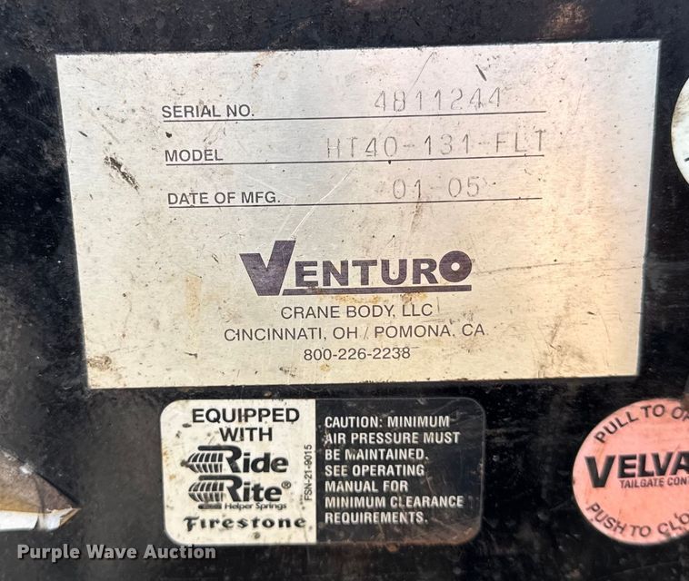 image for item ER0021 2005 Ford F550 utility / service truck