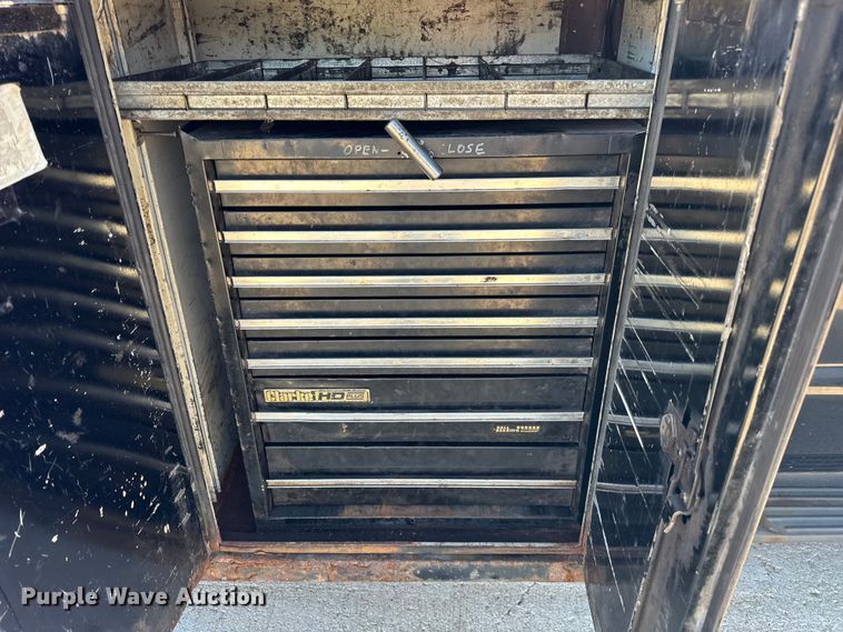 image for item ER0021 2005 Ford F550 utility / service truck