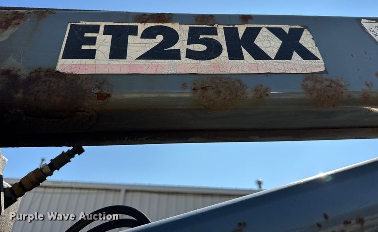 image for item ER0021 2005 Ford F550 utility / service truck