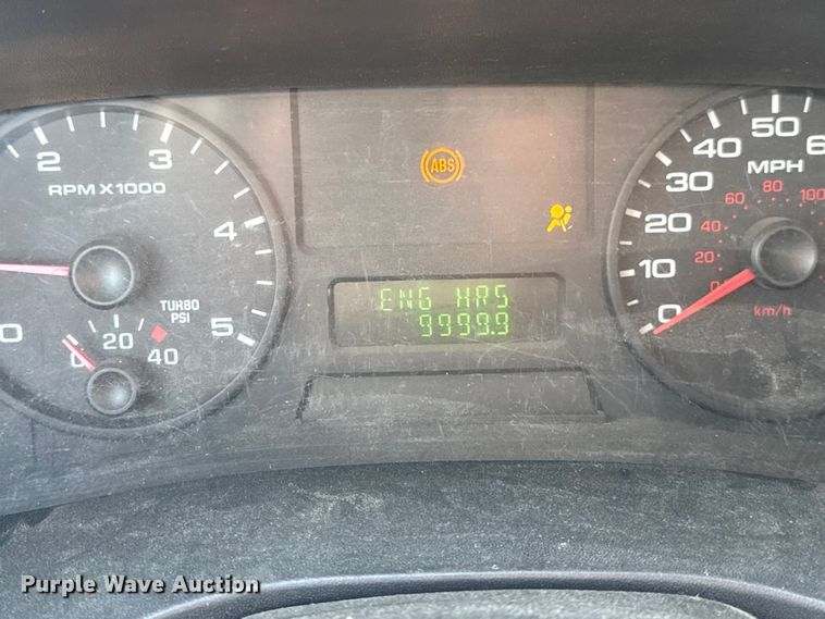 image for item ER0021 2005 Ford F550 utility / service truck