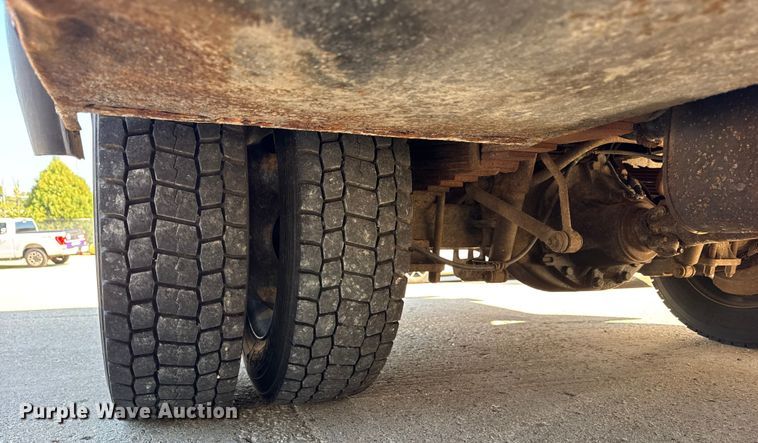 image for item ER0021 2005 Ford F550 utility / service truck