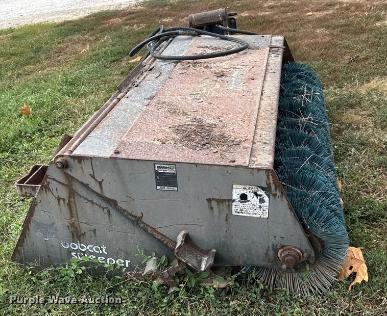image for item ER0024 Bobcat Sweeper 60 skid steer sweeper