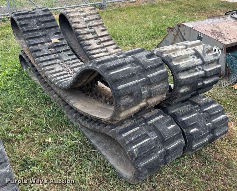 image for item ER0025 18