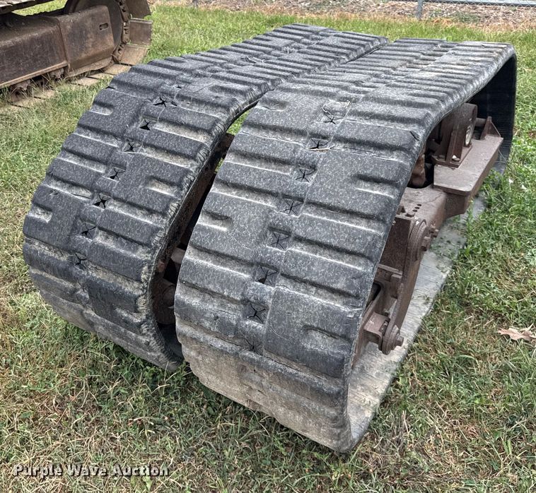 image for item ER0026 VTS rubber track system