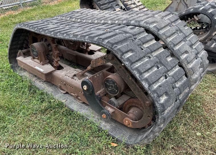 image for item ER0026 VTS rubber track system