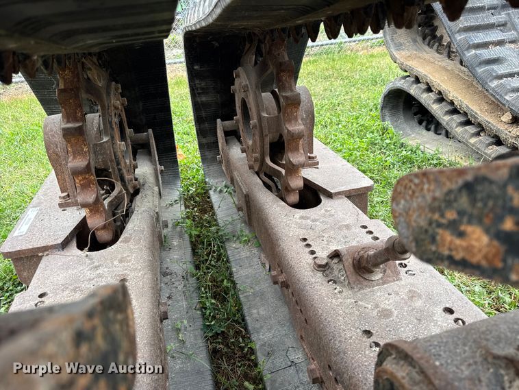 image for item ER0026 VTS rubber track system