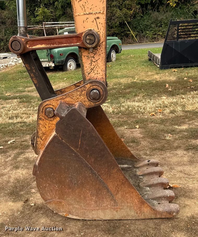 image for item ER0027 1995 Case 9010B excavator