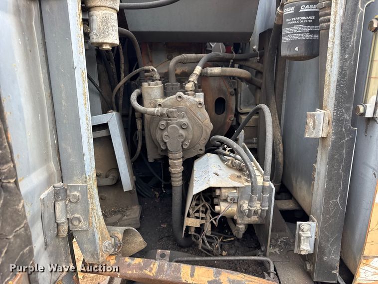 image for item ER0027 1995 Case 9010B excavator