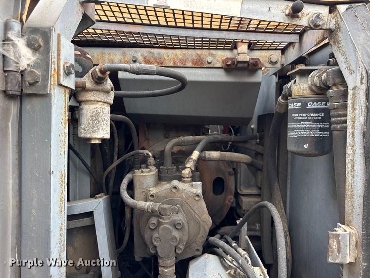 image for item ER0027 1995 Case 9010B excavator