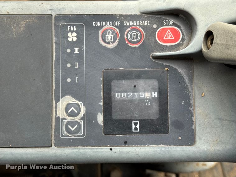 image for item ER0027 1995 Case 9010B excavator