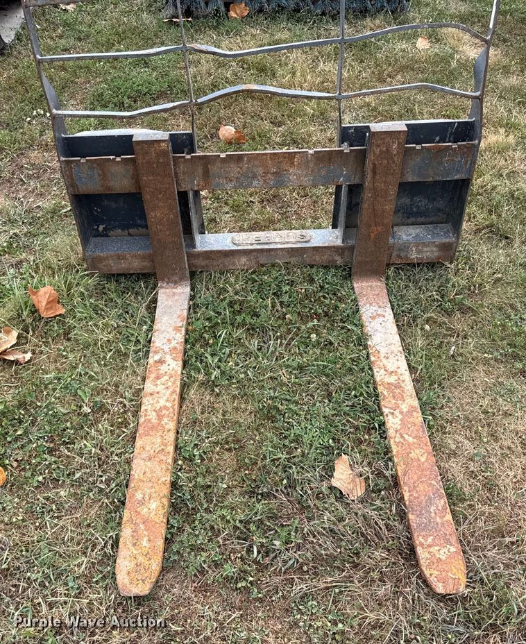 image for item ER0030 42