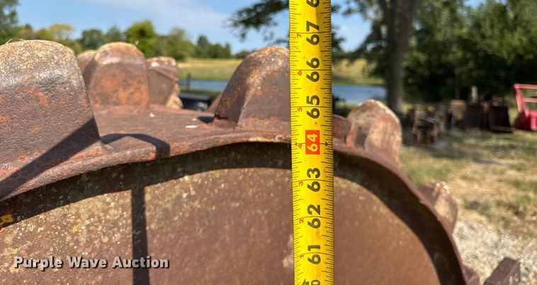 image for item ER0038 Pull type wedge foot roller