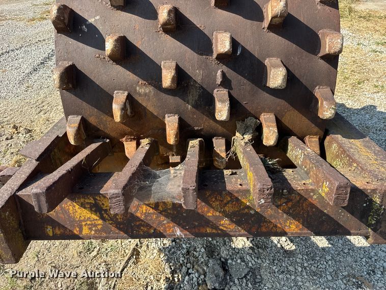 image for item ER0038 Pull type wedge foot roller