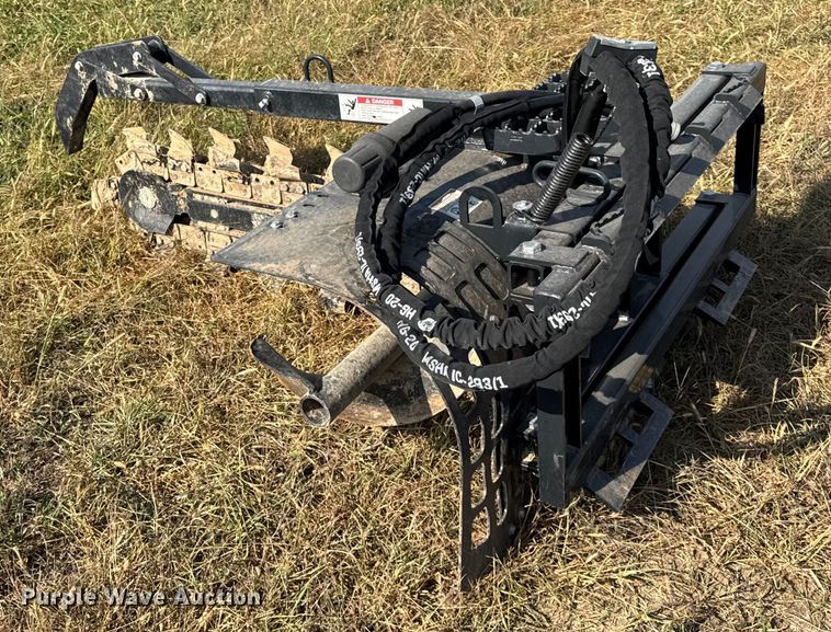 image for item ER0041 John Deere TR36B skid steer trencher