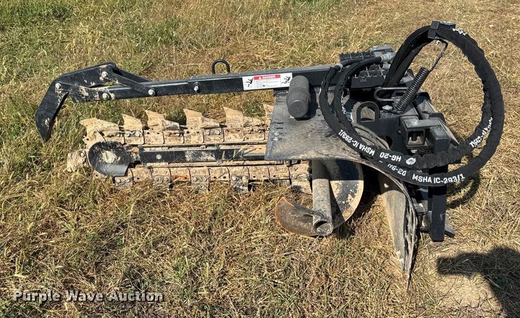 image for item ER0041 John Deere TR36B skid steer trencher