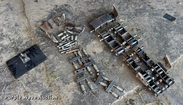 image for item ER0041 John Deere TR36B skid steer trencher