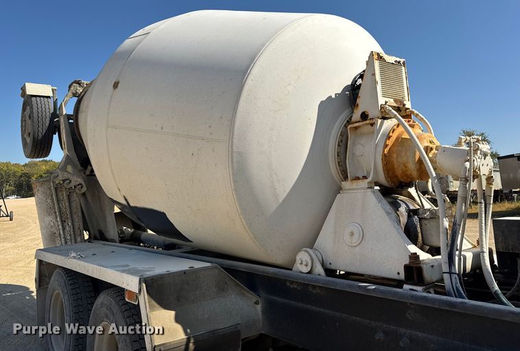 image for item ER0054 2005 Kenworth W900 ready mix truck