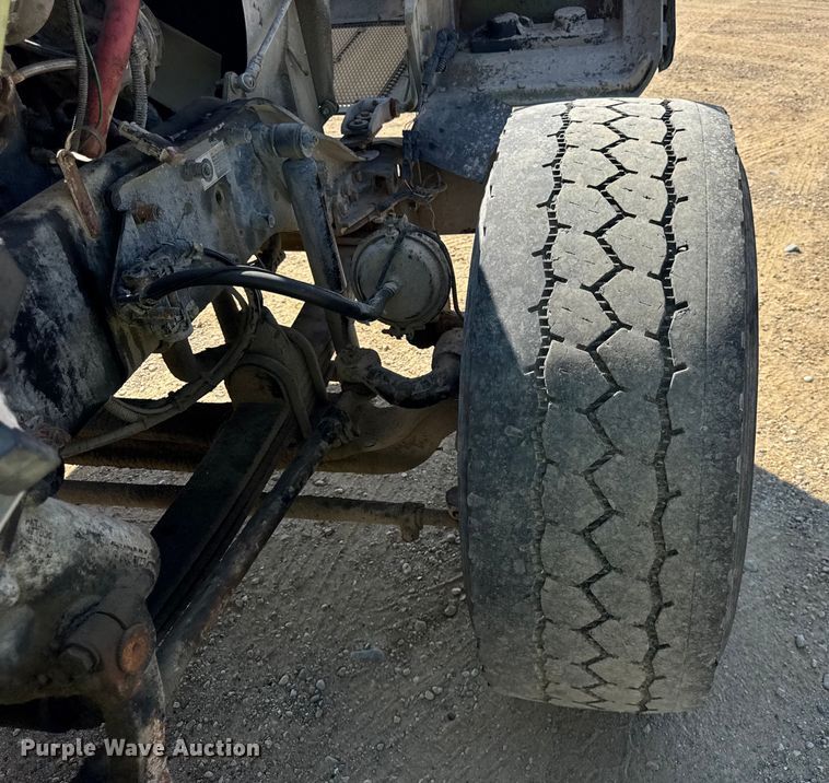 image for item ER0054 2005 Kenworth W900 ready mix truck