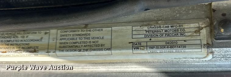 image for item ER0056 2011 Peterbilt 365 ready mix truck