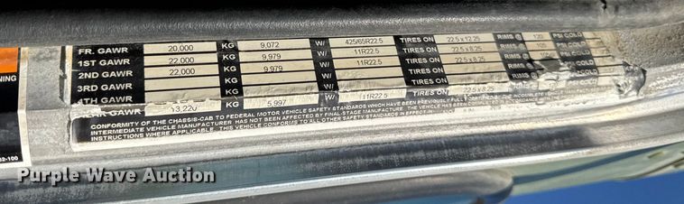 image for item ER0056 2011 Peterbilt 365 ready mix truck