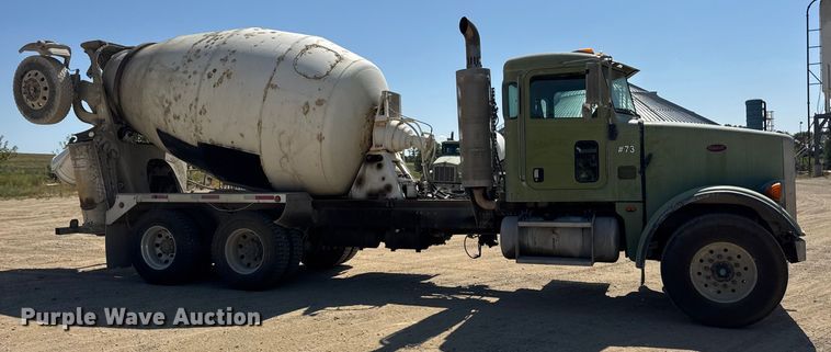 image for item ER0059 2011 Peterbilt 365 ready mix truck