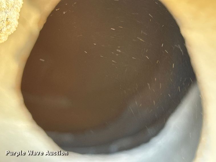 image for item ER0059 2011 Peterbilt 365 ready mix truck