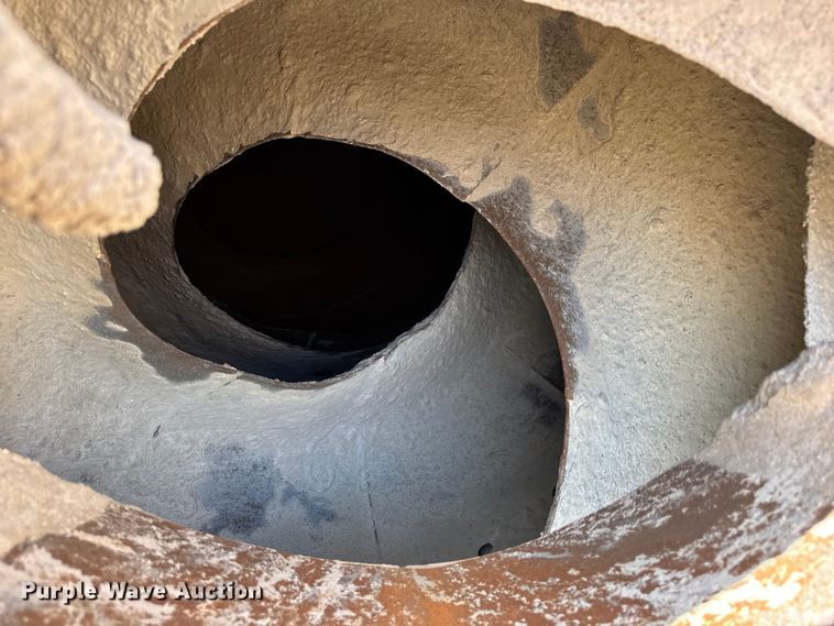 image for item ER0059 2011 Peterbilt 365 ready mix truck