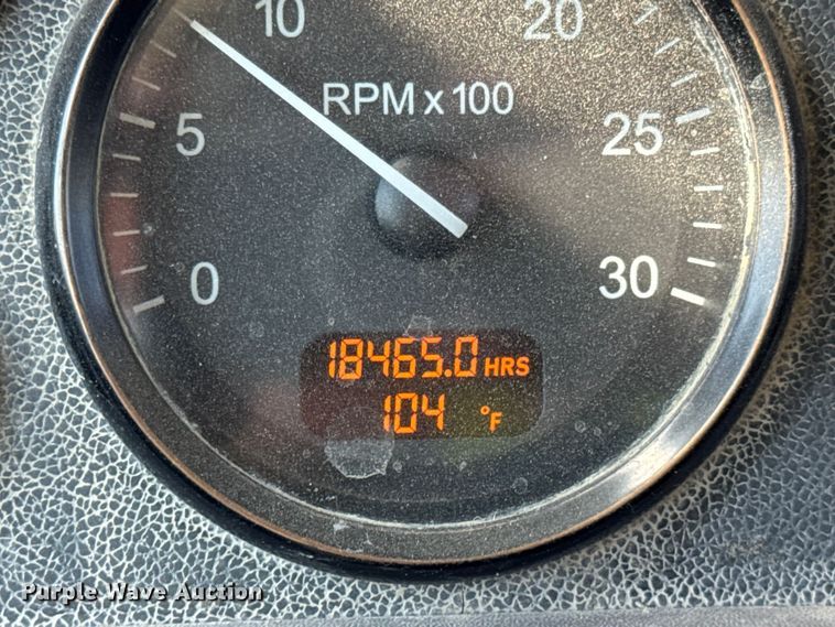 image for item ER0059 2011 Peterbilt 365 ready mix truck