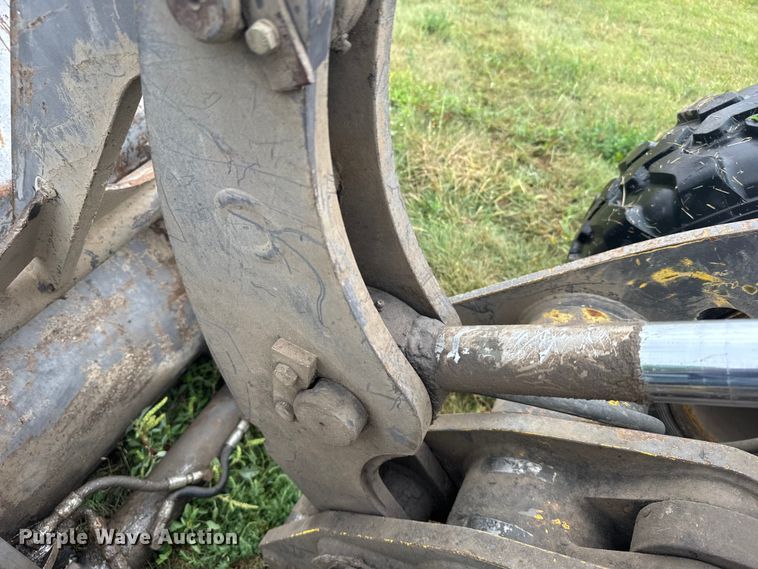 image for item ER2356 2006 Volvo L25B-P wheel loader