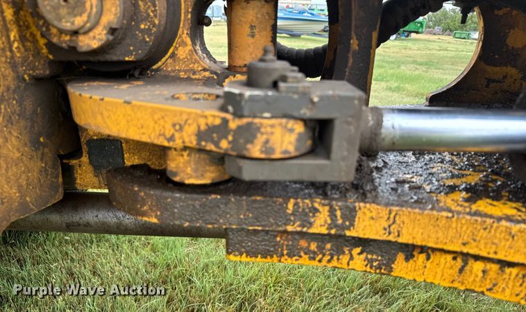 image for item ER2356 2006 Volvo L25B-P wheel loader