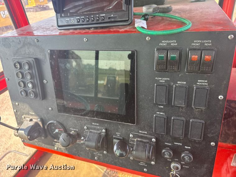 image for item ER2379 2018 Shuttlewagon Navigator NVX6030 railcar mover