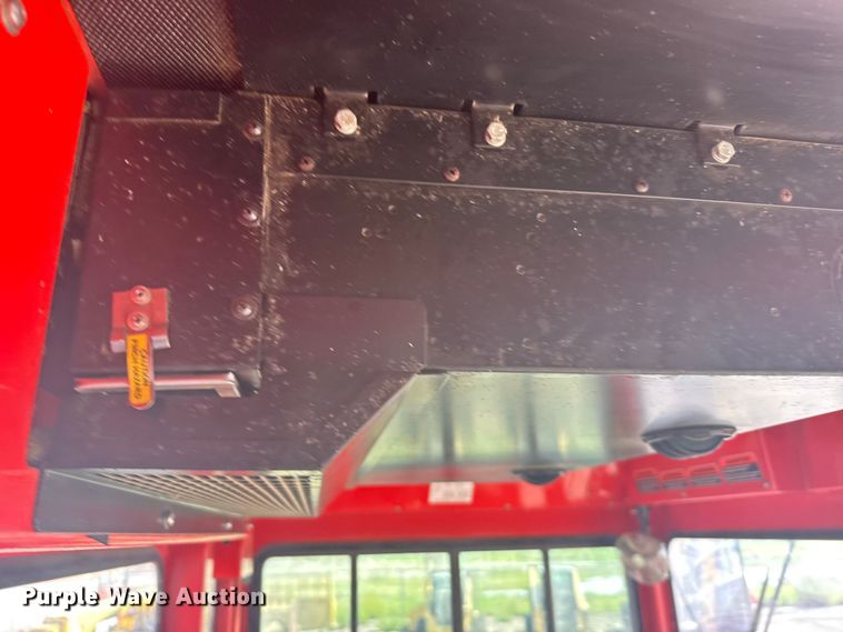 image for item ER2379 2018 Shuttlewagon Navigator NVX6030 railcar mover