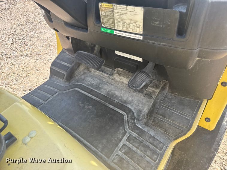 image for item ER2381 2014 Hyster 70 forklift