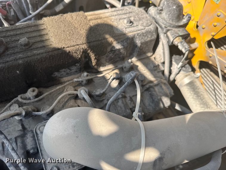 image for item ER2381 2014 Hyster 70 forklift