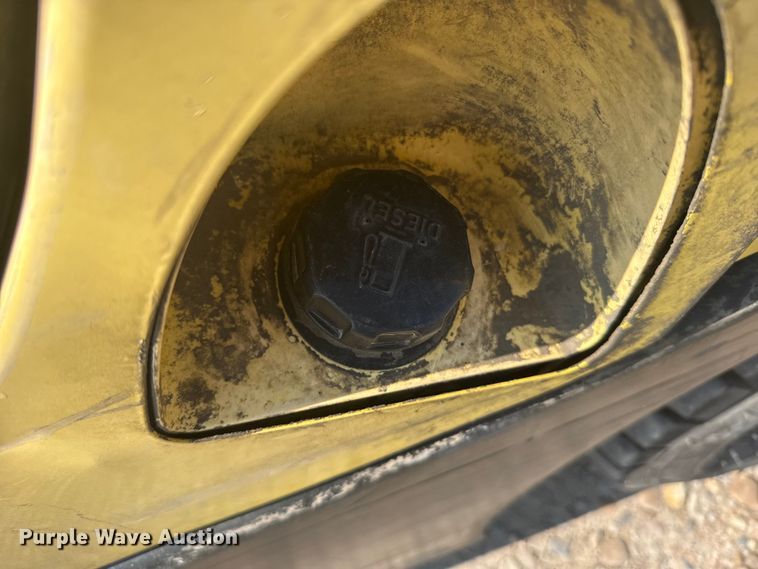 image for item ER2381 2014 Hyster 70 forklift