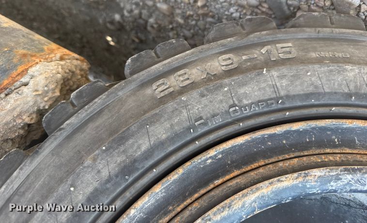 image for item ER2381 2014 Hyster 70 forklift