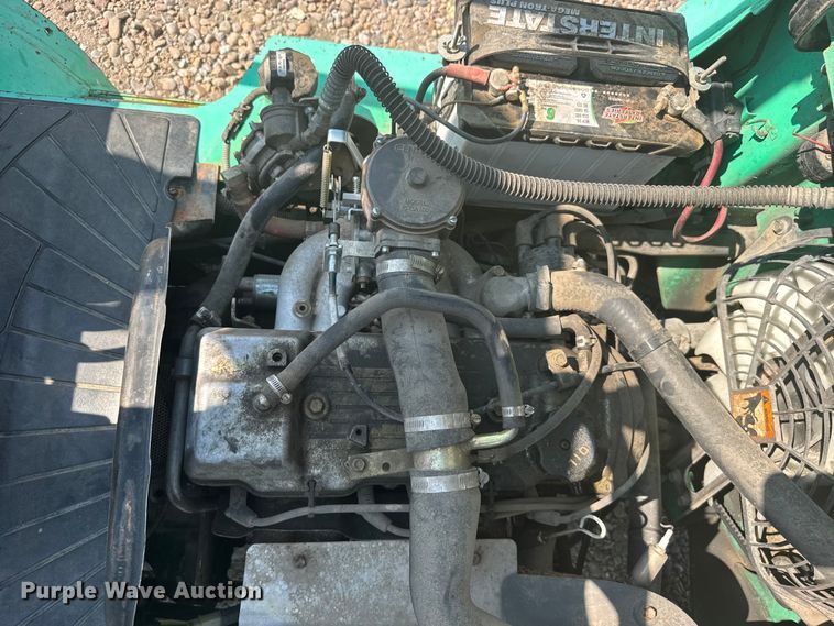 image for item ER2382 2001 Mitsubishi FG30K forklift