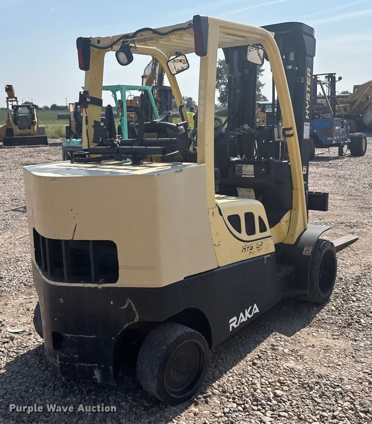 MONTACARGAS 2010 HYSTER 120