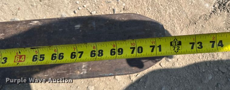 image for item ER2383 2010 Hyster 120 forklift