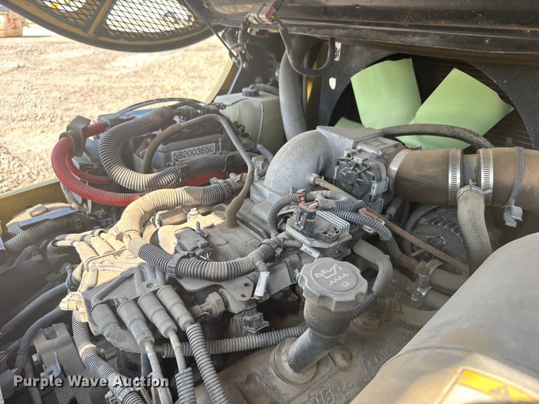 image for item ER2383 2010 Hyster 120 forklift