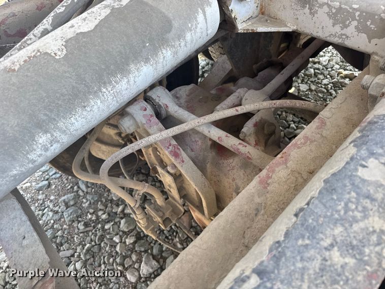 image for item ER2385 1997 Mack ready mix truck