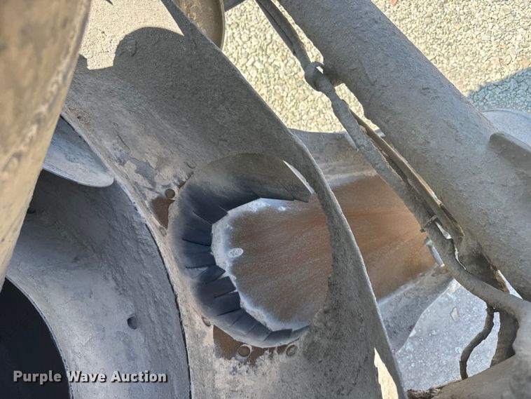 image for item ER2385 1997 Mack ready mix truck